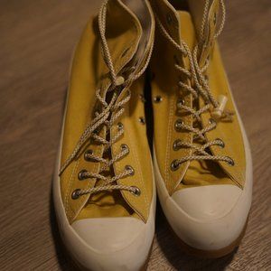 Converse(Size 8 Mens)